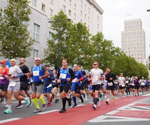 Uczestnicy Maratonu Warszawskiego 2025