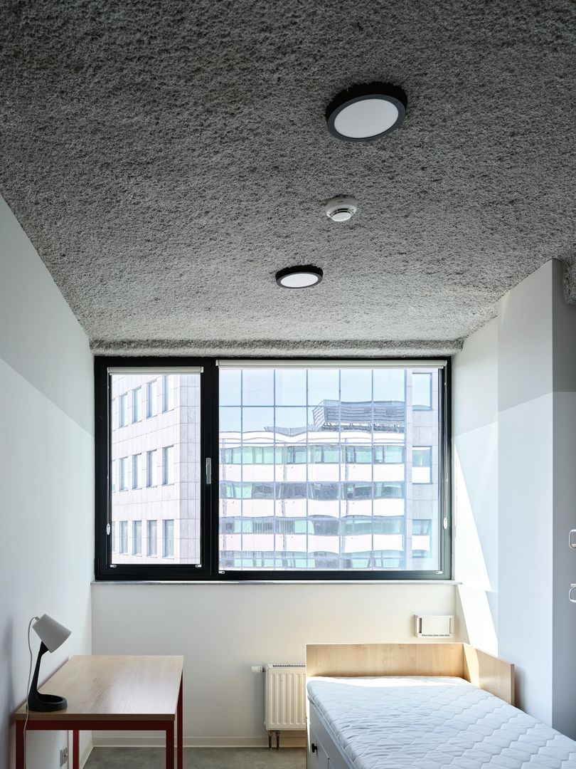 Akademik przy Solcu 18