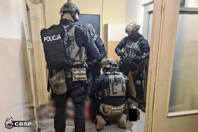 Pseudokibice handlowali narkotykami w Opolu. Grupę rozbiło CBŚP