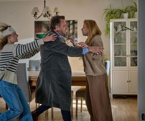 Na Wspólnej odc. 4044: Malwina (Martyna Dudek), Konrad (Marek Bukowski), Karolina Wysocka (Paulina Holtz)