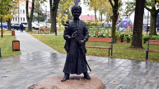 Ta miejscowość w Podlaskiem istnieje od 600 lat! Tym przyciąga do siebie turystów przez cały rok