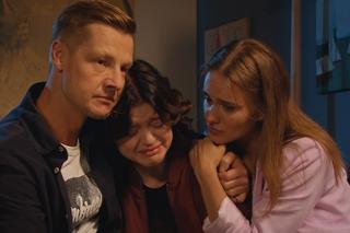 M jak miłość, odcinek 1708. Paweł (Rafał Mroczek), Basia (Gabriela Raczyńska), Franka (Dominika Kachlik)