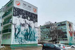 Akt wandalizmu przy Piłsudskiego. Zniszczono dwa murale