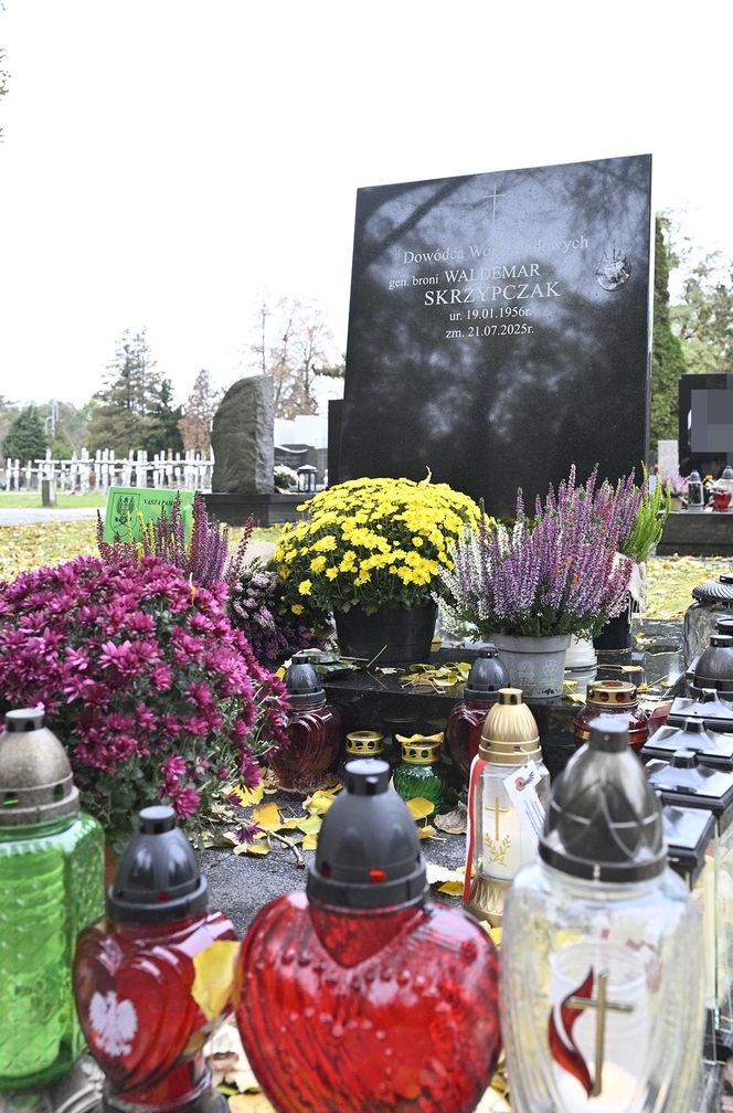 Oto grób gen. Waldemara Skrzypczaka