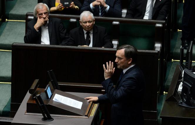 Kto za Ziobrę?