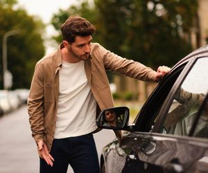 Pierwsza miłość streszczenia odcinków 4095-4099. Filip poznaje nazwisko dawcy szpiku dla Angeliki. Jest w szoku