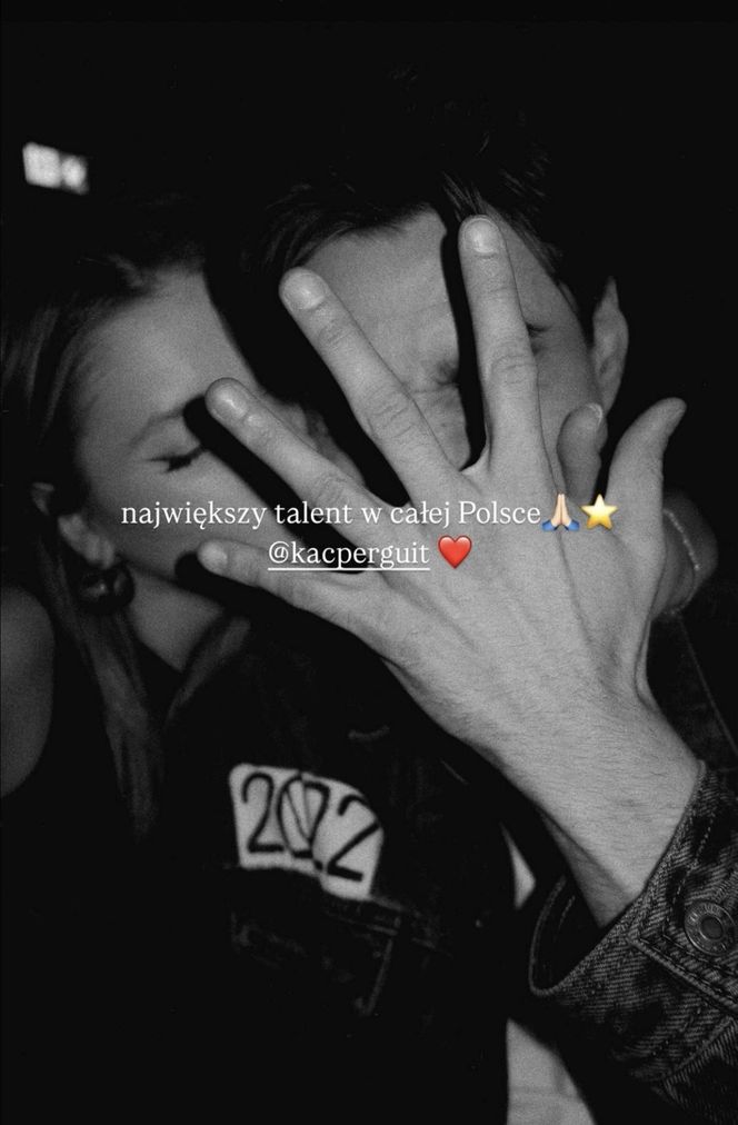  "Zakochana Julia Żugaj dopinguje nowego chłopaka w "Mam talent". Pokazała urocze zdjęcie z Kacprem Dworniczakiem"