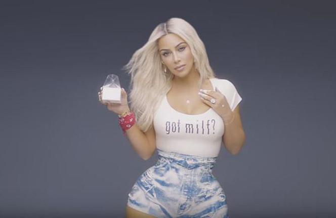 Kim Kardashian w video MILF$ Fergie