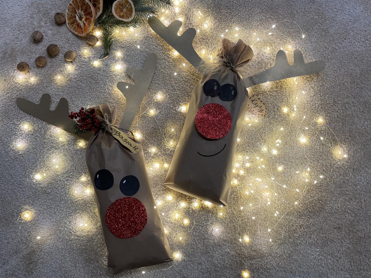 Elfy pakują prezenty. Trwa świąteczna akcja charytatywna w Szczecinku [FOTO,WIDEO]