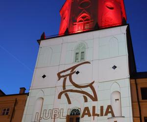 Lublinalia 2024. Na Wieży Trynitarskiej można oglądać wyjątkową iluminację.