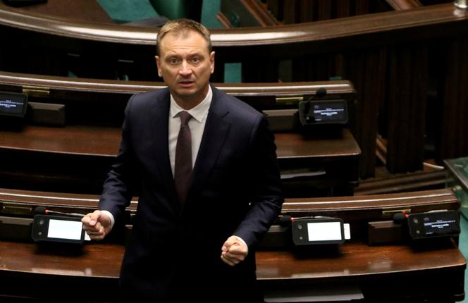 PiS przegrało 3 głosowania. Posłowie z opozycji zachowali immunitety