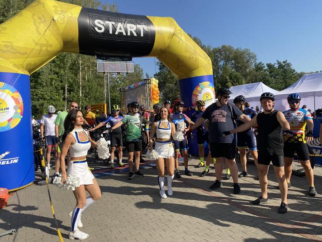 Kilometry Pomocy Michelin 2024. Sportowe emocje na plaży miejskiej w Olsztynie. Zobacz zdjęcia!