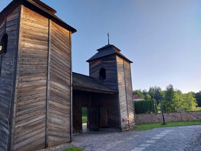 Kościół parafialny pw. Wniebowzięcia Najświętszej Maryi Panny w Krynkach 