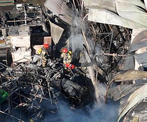 Płonie wielka hala pod Warszawą