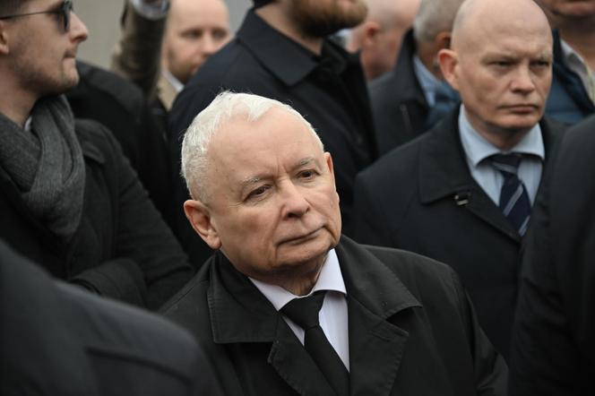 Jarosław Kaczyński w 14. rocznicę katastrofy smoleńskiej 