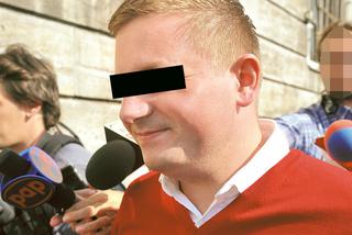 AMBER GOLD: Nawet policja BAWIŁA SIĘ za PIENIĄDZE oszusta Marcina P.