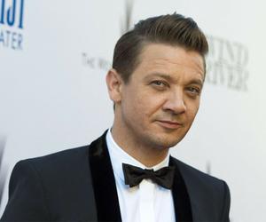 Jeremy Renner mógł nie przeżyć wypadku. Wiadomo, co się stało i kto uratował mu życie