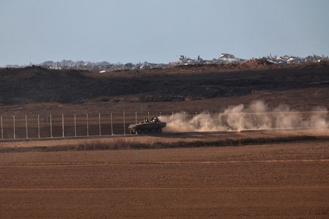 Czołgi w centrum miasta Gaza