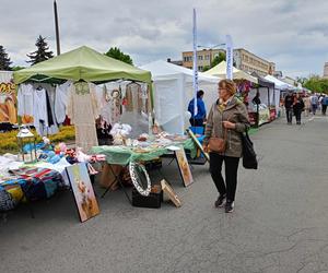 Stoiska wystawców podczas Jarmarku św. Stanisława można odwiedzać w godz. 10.00-18.00 w dn. 10 i 11 maja