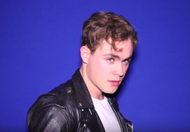Dacre Montgomery ze Stranger Things 2
