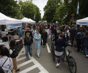 Święto Saskiej Kępy 2025. Kto szedł w paradzie na Francuskiej