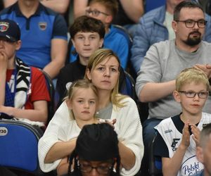 Arriva Polski Cukier Toruń - Anwil Włocławek, zdjęcia kibiców i zawodników z 4. meczu fazy play-off Orlen Basket Ligi