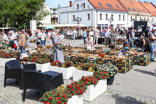 Mikołowski Jarmark Staroci odbywa się na Rynku