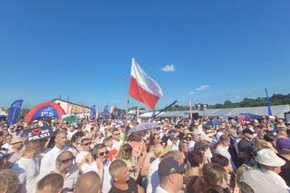Jarosław Kaczyński na pikniku w Woli Rędzińskiej