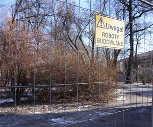 Zakaz wstępu do jednego z najstarszych parków w Lublinie. Teren został ogrodzony