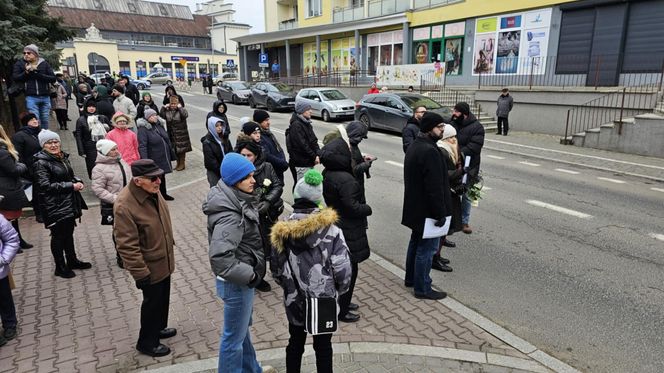 "Na imię miał Wojtek". Marsz pamięci w Piotrkowie