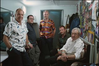Nick Mason nagrał nową wersję wielkiego klasyka Pink Floyd! Muzyk zaangażował do projektu słynne Nick Mason’s Saucerful Of Secrets