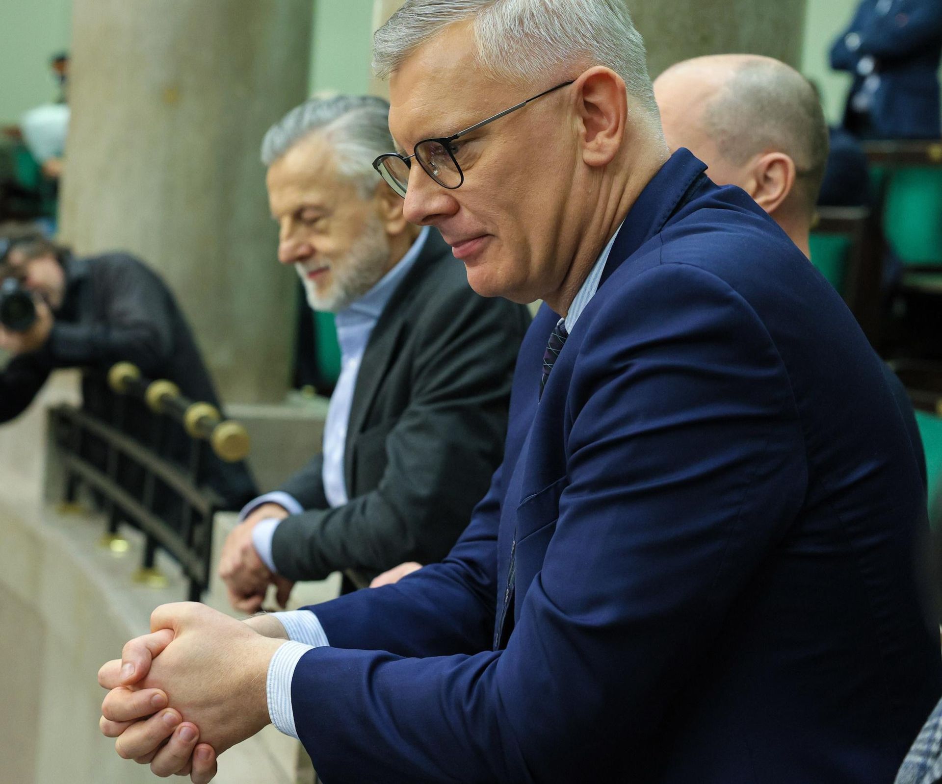 URGENT news a 4th   of an hr  before the Cabinet meeting!