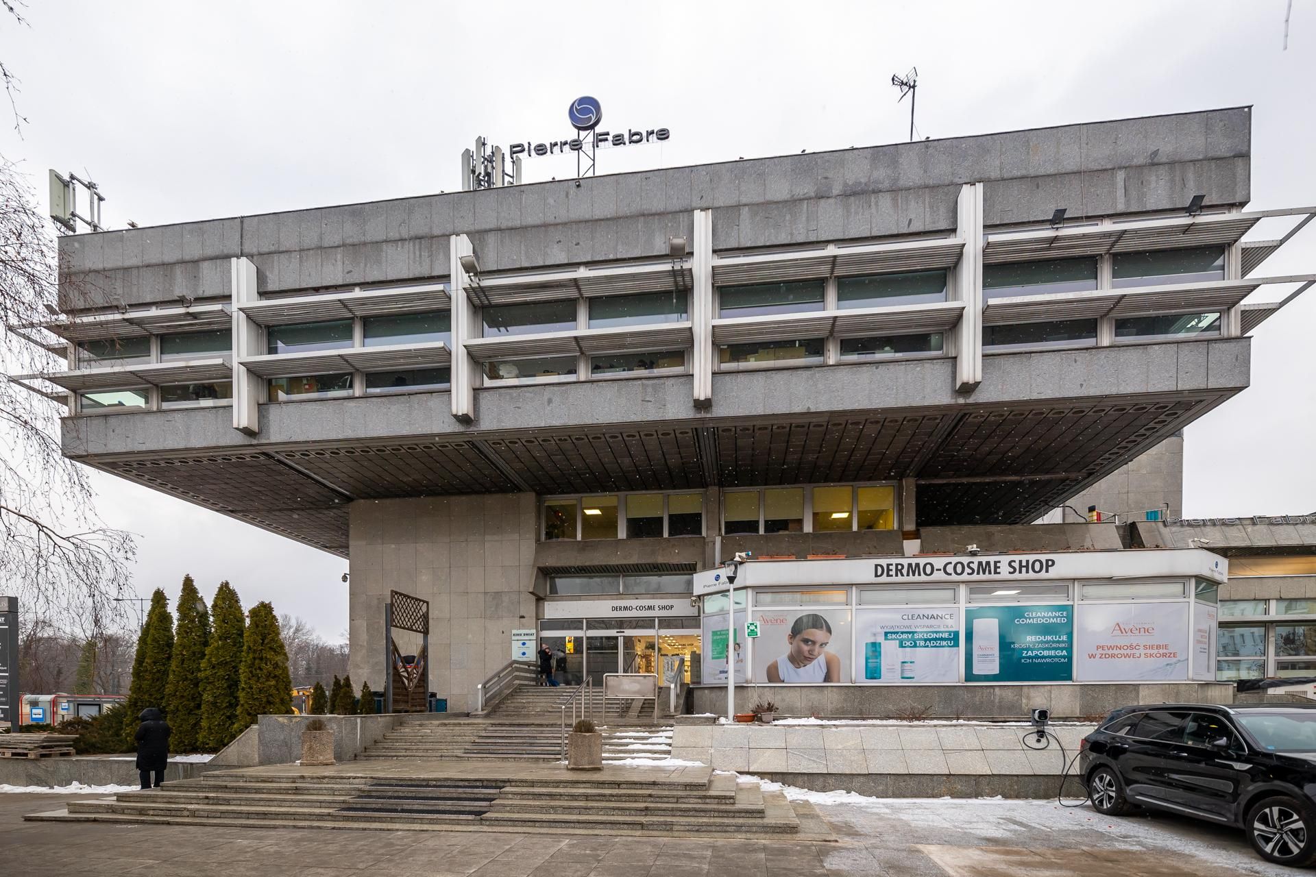 Uniwersus w Warszawie