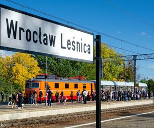 Wystawa zabytkowego taboru kolejowego we Wrocławiu. Pociągi retro będzie można zobaczyć za darmo
