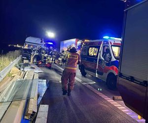 Wypadek dostawczaka na autostradzie A1