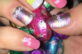 manicure na wielkanoc