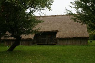 Ta wieś swoją nazwę zawdzięcza znanemu pisarzowi. To tu tworzył swoje największe dzieło