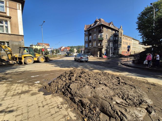 Pierwszy transport darów dla powodzian od Caritas Diecezji Siedleckiej trafił do Nysy i Kłodzka