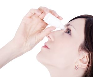 KROPLE DO OCZU - jak działają i jak je stosować