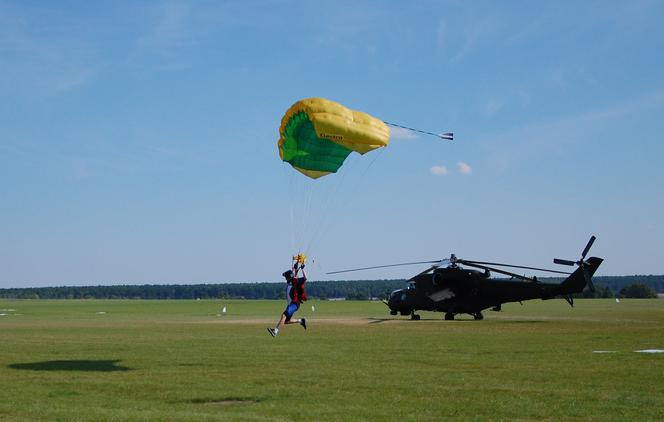 Skydive Chełm: Oderwij się od ziemi i wyskocz!