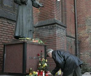 Najoryginalniejsze pomniki Jana Pawła II 