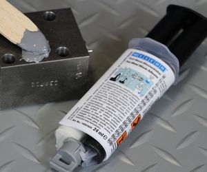 Klej do aluminium. Jak kleić elementy aluminiowe