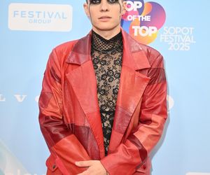 Krzan pokazała majtki, a Krupińska wyglądała jak syrenka. Tłum gwiazd na Top of the Top Sopot Festival 2025