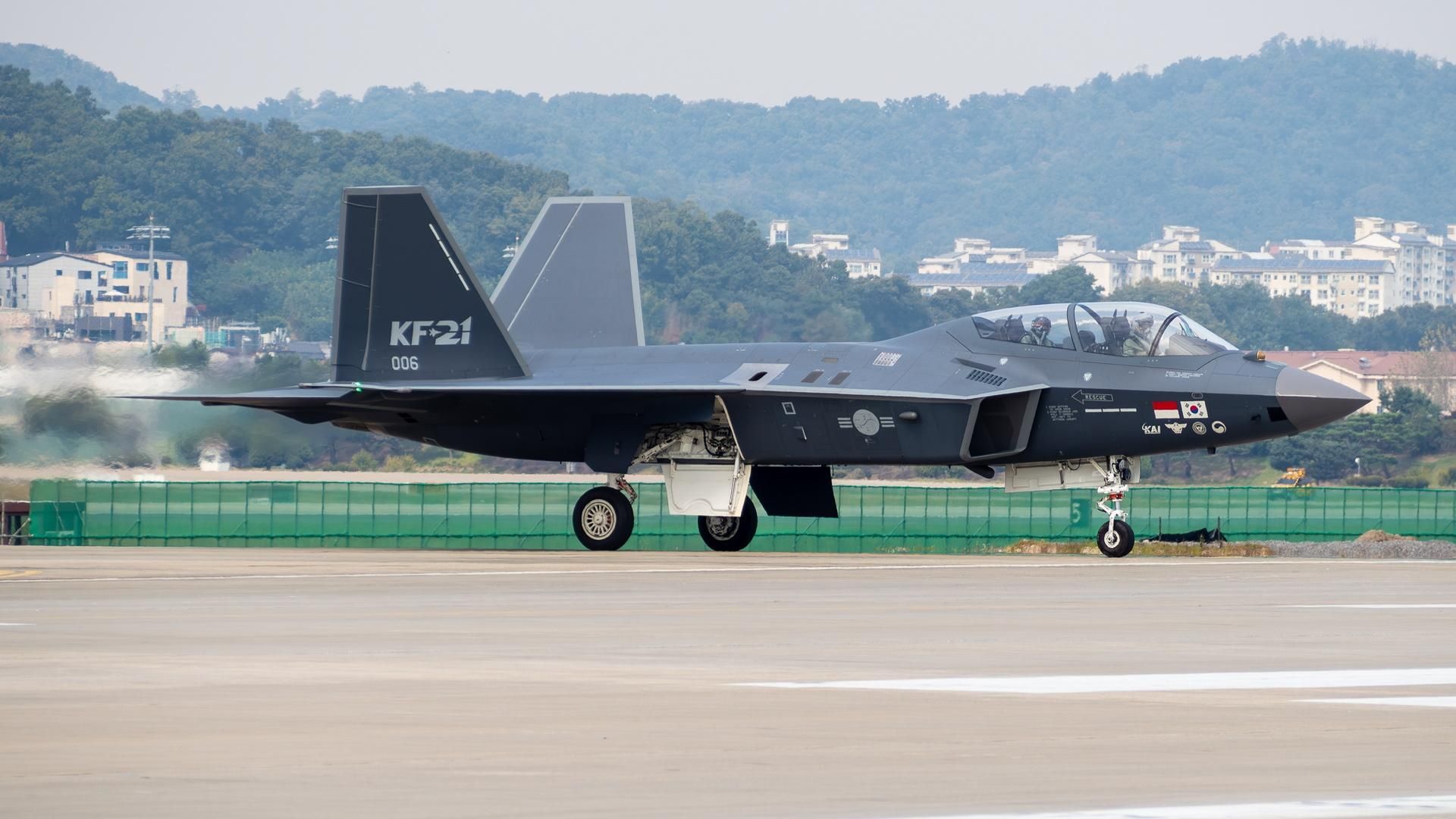Samoloty KAAN i KF-21