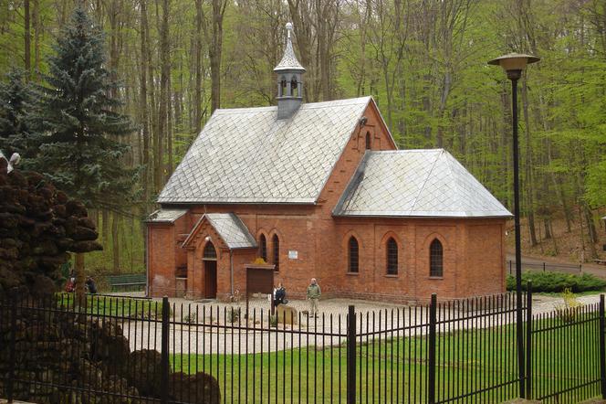 Dotację na remont otrzymała m.in. trzebnicka parafia pw. św. Bartłomieja i św. Jadwigi, na remont zabytkowego kościoła leśnego