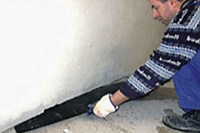 Odtwarzanie izolacji poziomej piwnicy
