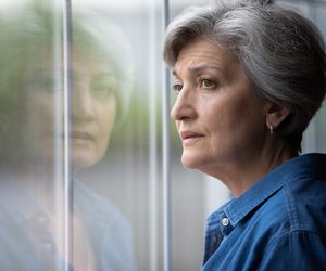 Afazja - czym jest i jak się objawia? Poznaj przyczyny i sposoby leczenia afazji 