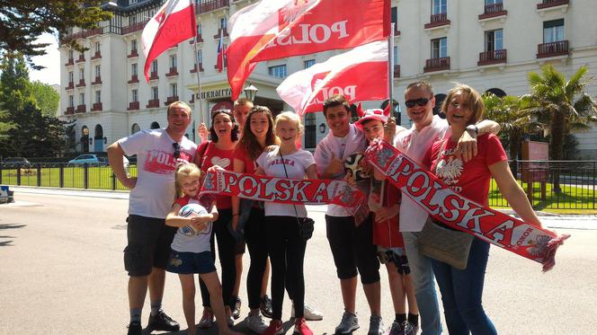 Kibice witają polskich piłkarzy na EURO 2016