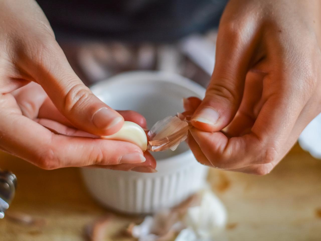 Czosnek skutecznie obniża cholesterol. Potwierdziły to badania