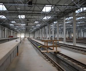Budowa stacji postojowo-technicznej Mory (sierpień 2025)